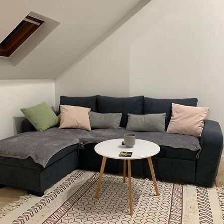 Appartement De Charme - 41M² Rosny-sur-Seine Bagian luar foto